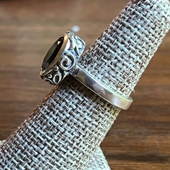 Vintage sterling silver smoky quartz w/ scroll designed ring handcrafted! 💕 - Picture 7 of 7